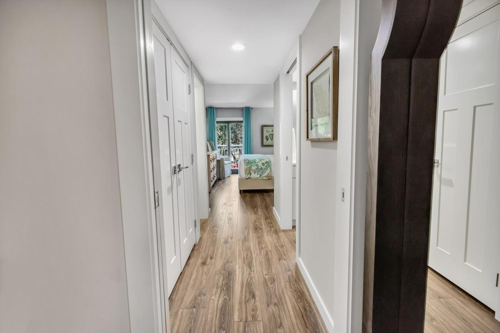 322 Ocean One *