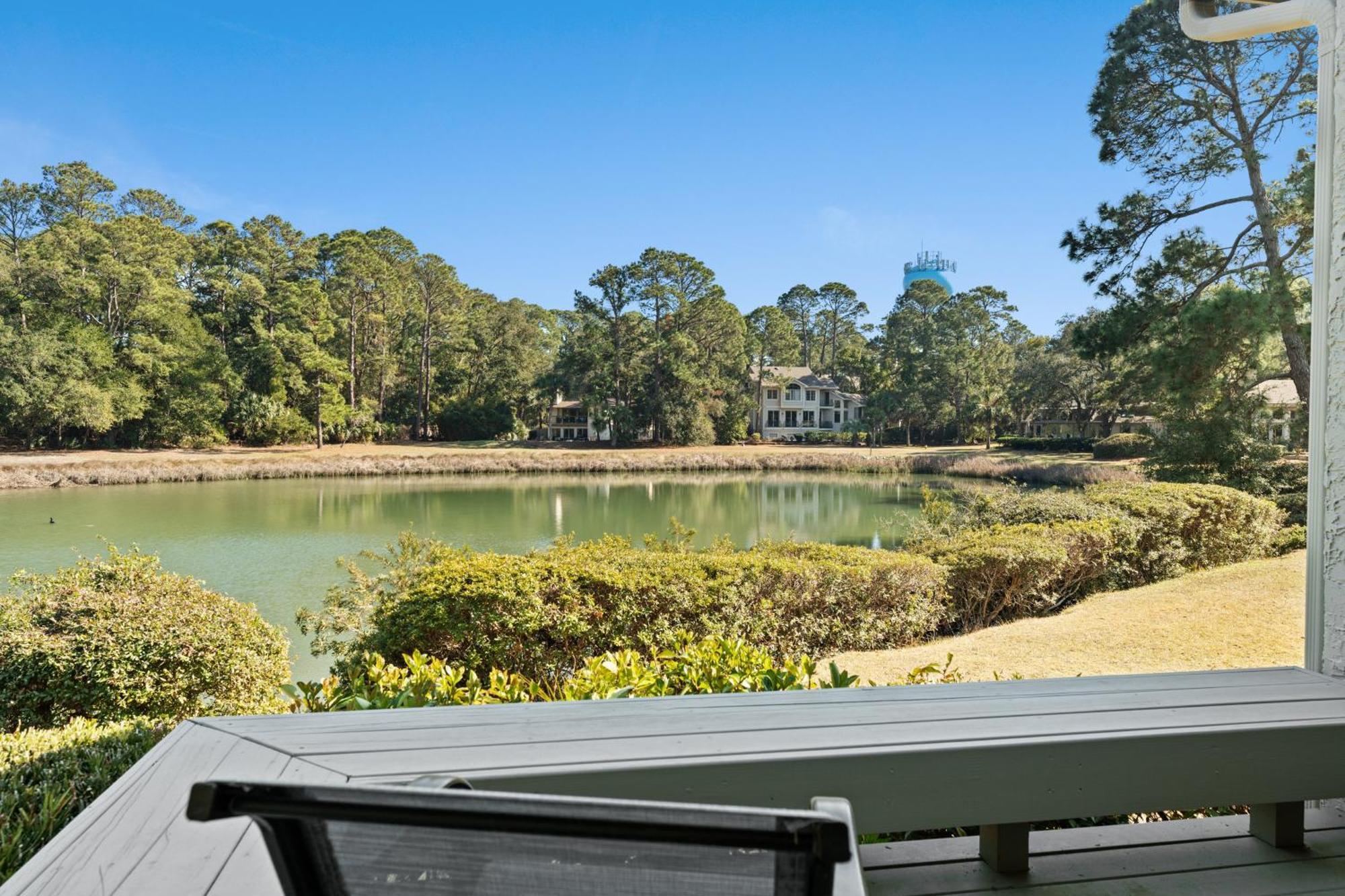 Serene, Pet Friendly Sea Pines Near With Pool Access Villa