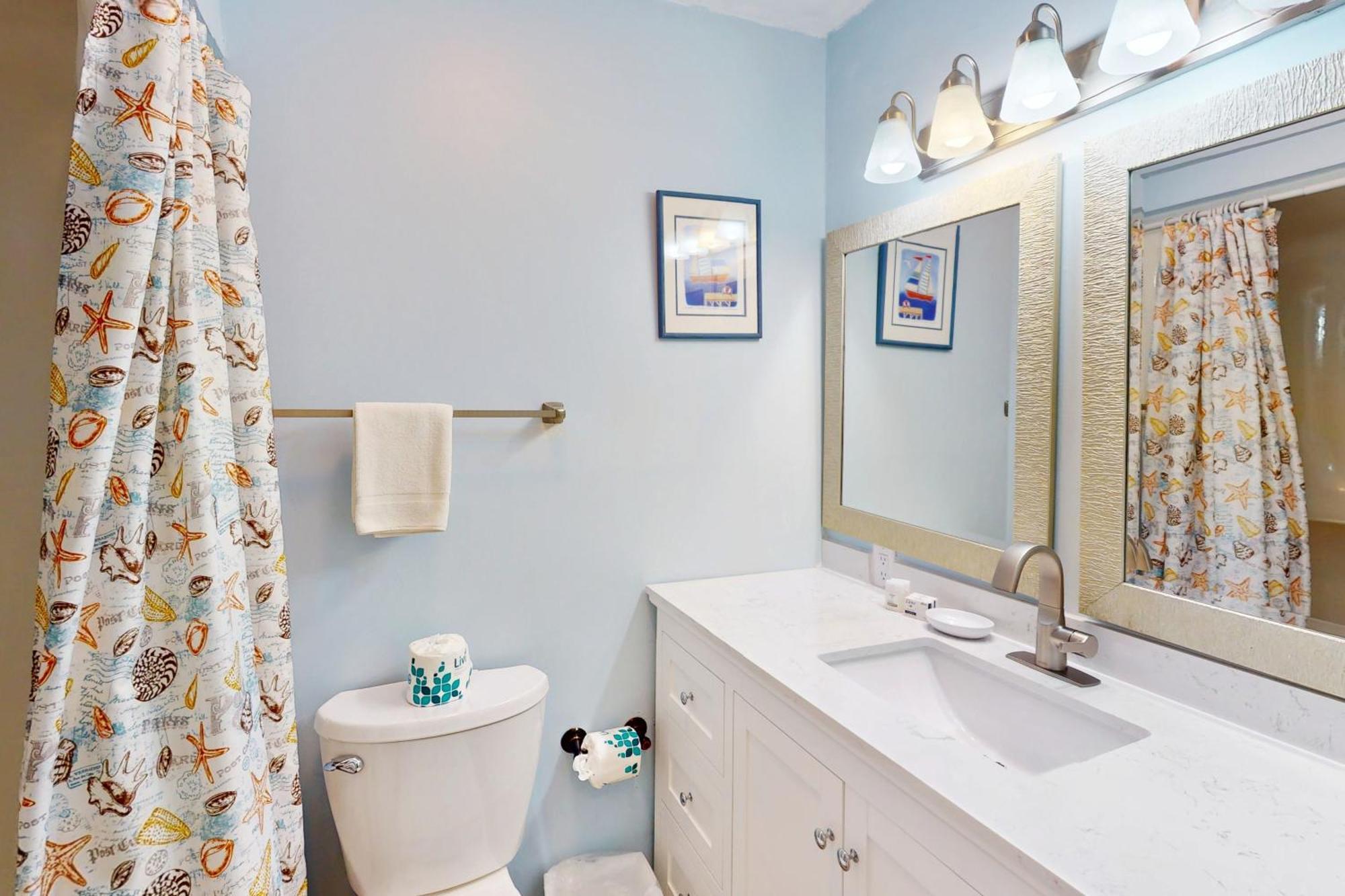 Apartment Beachwalk 111 *