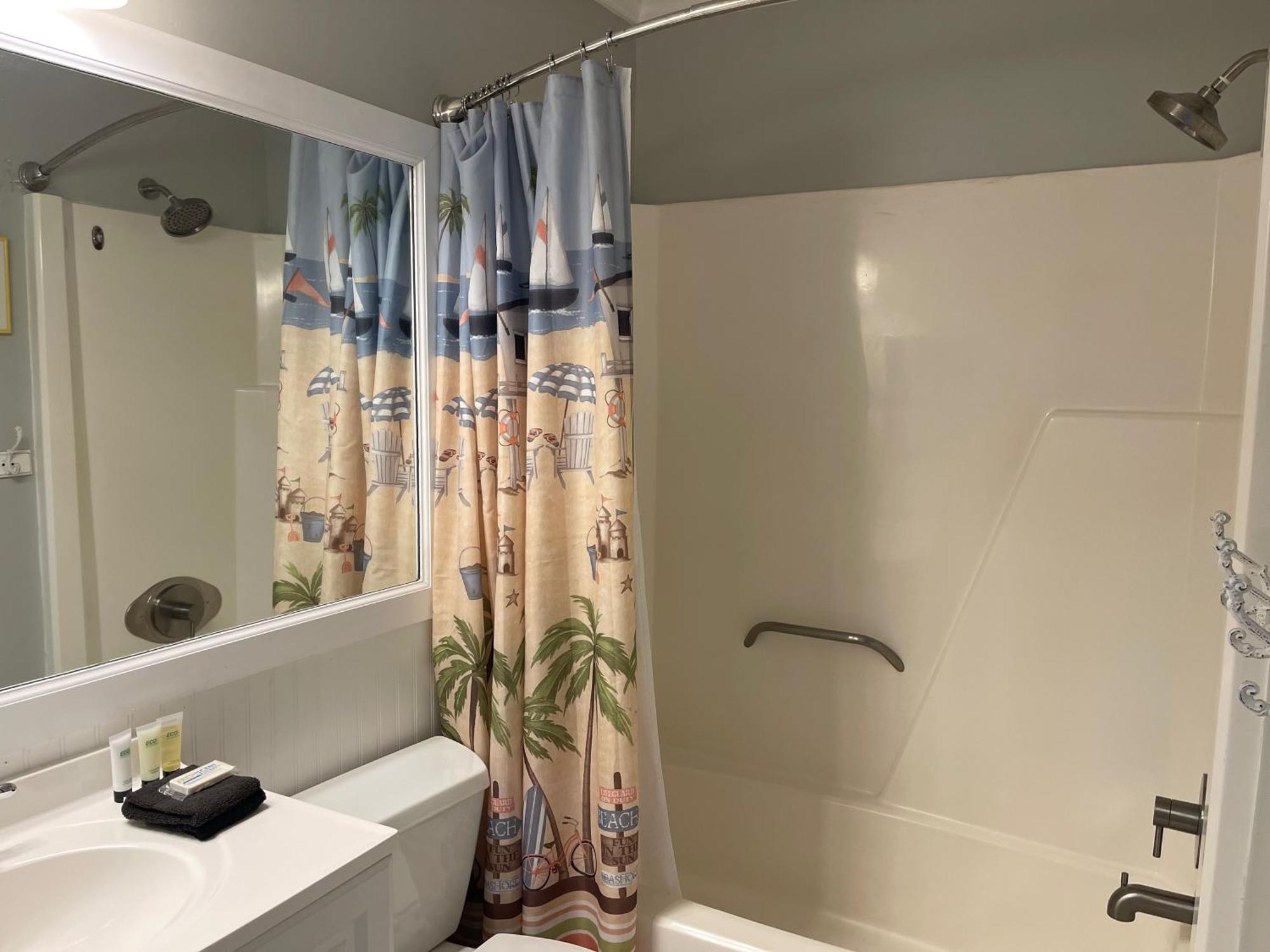 Apartment Salty Shores! -incredible Ocean Views *