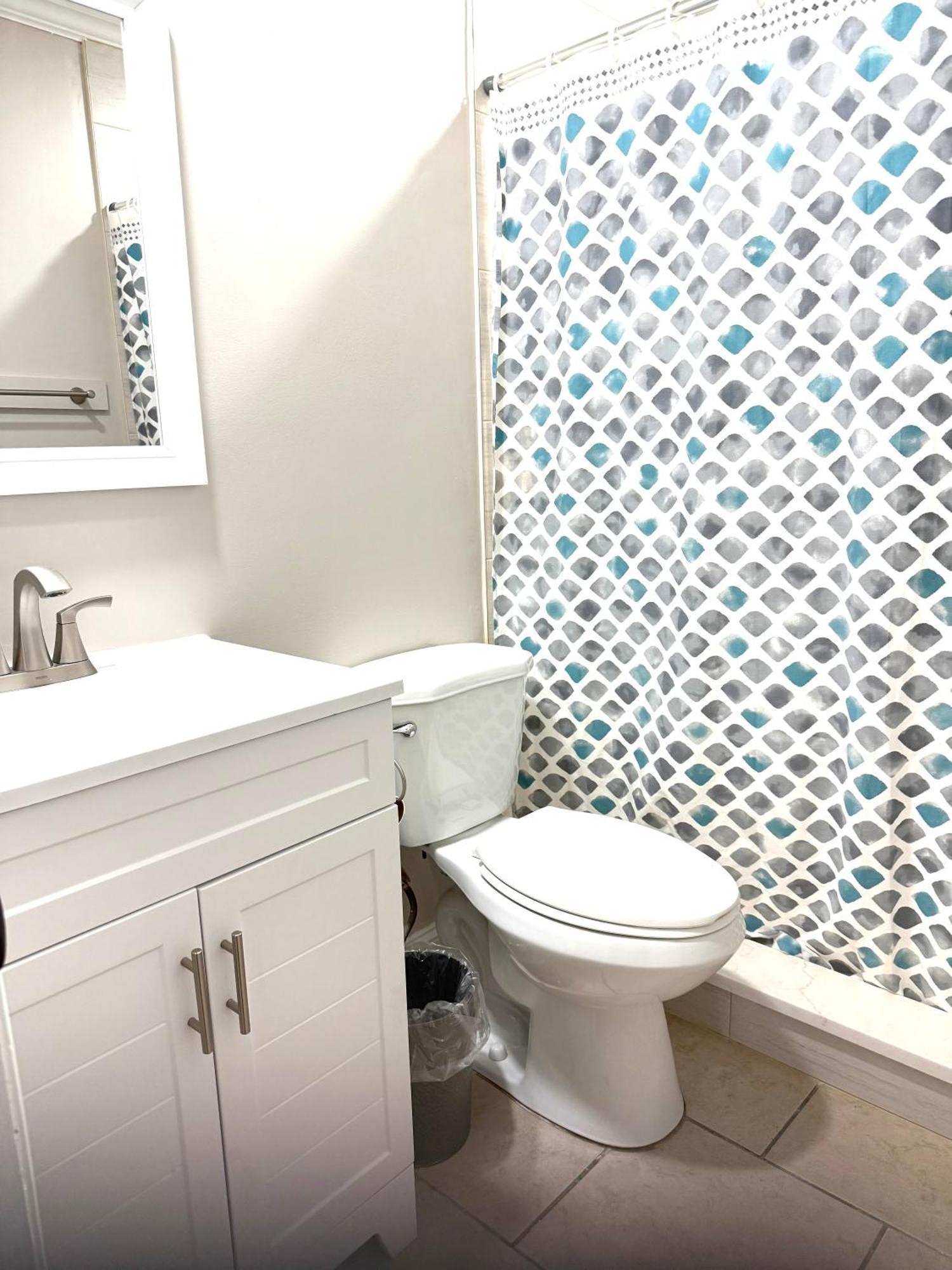 Apartment 5 Min Walk To Beach- 2br1ba In The Dunes