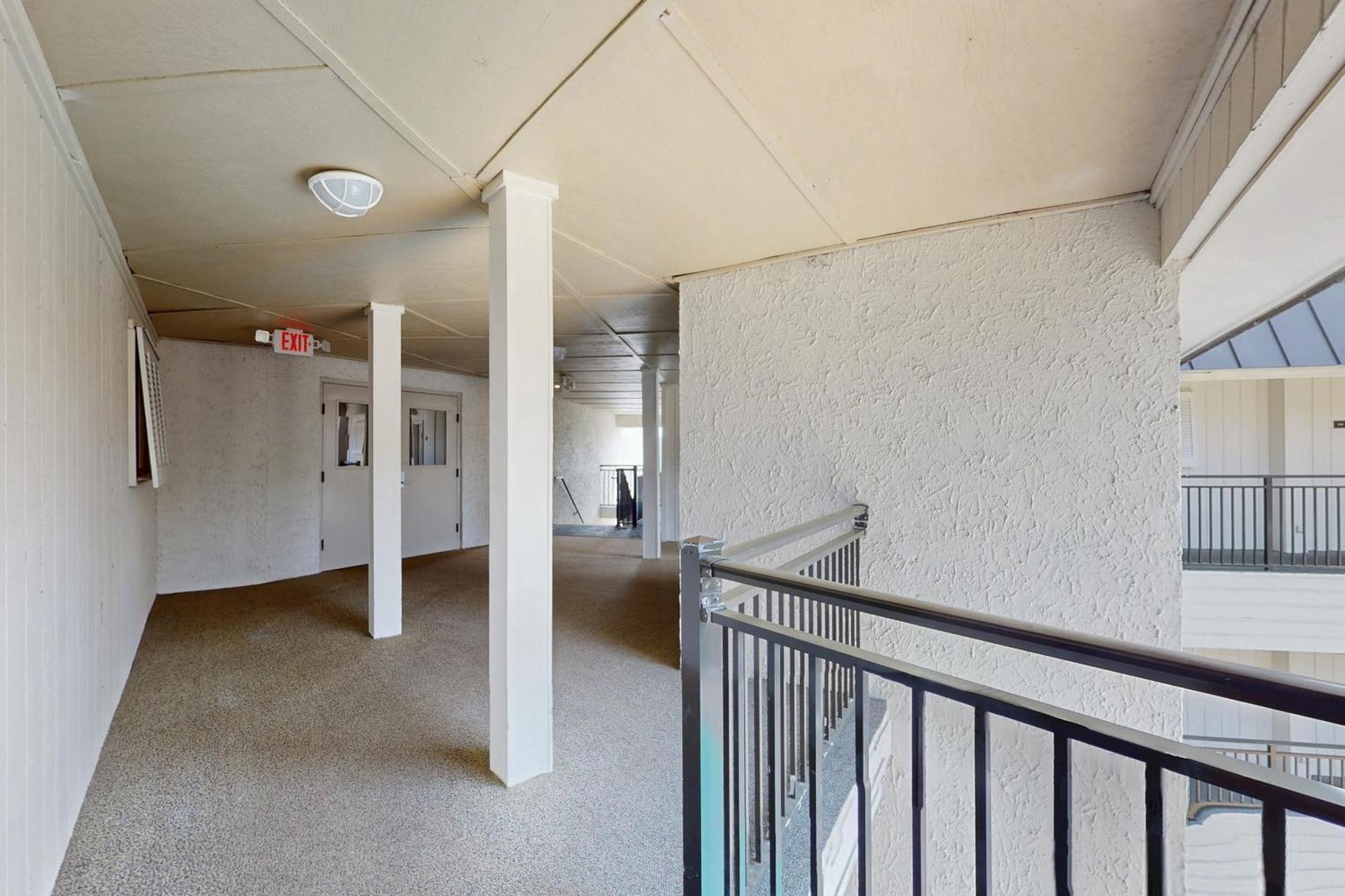 Apartment Sea Side