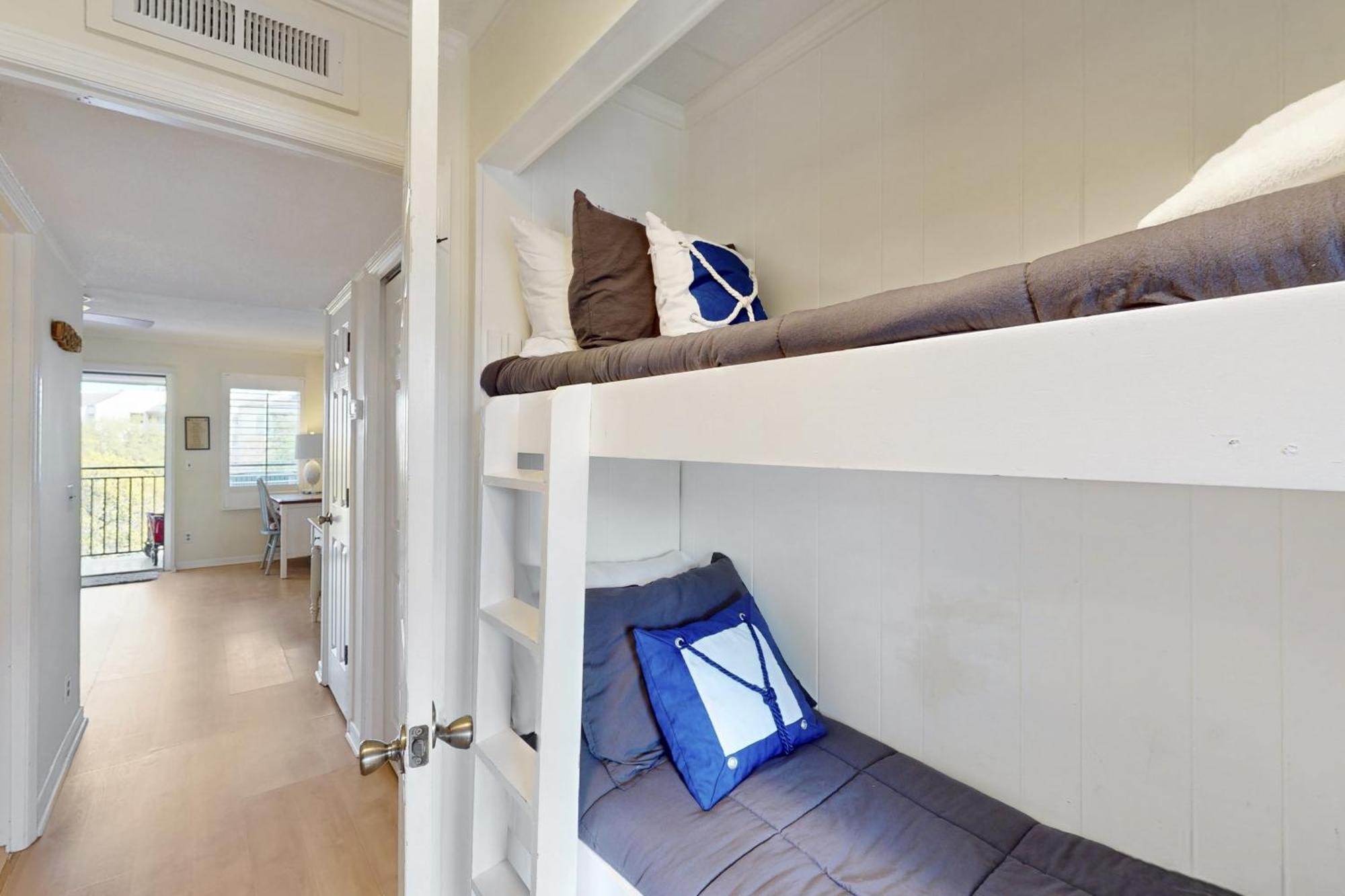 Sea Side Apartment