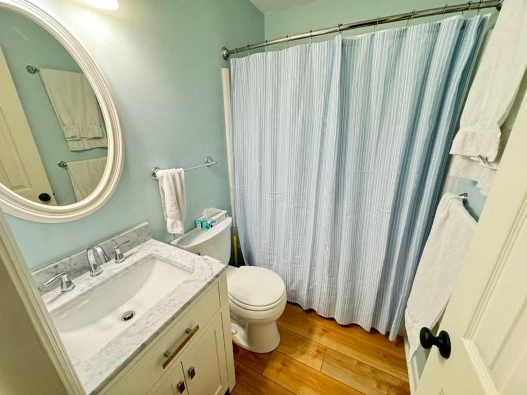 Walk To Folly Field 2 Bed 2 Bath Golf View Holiday home *