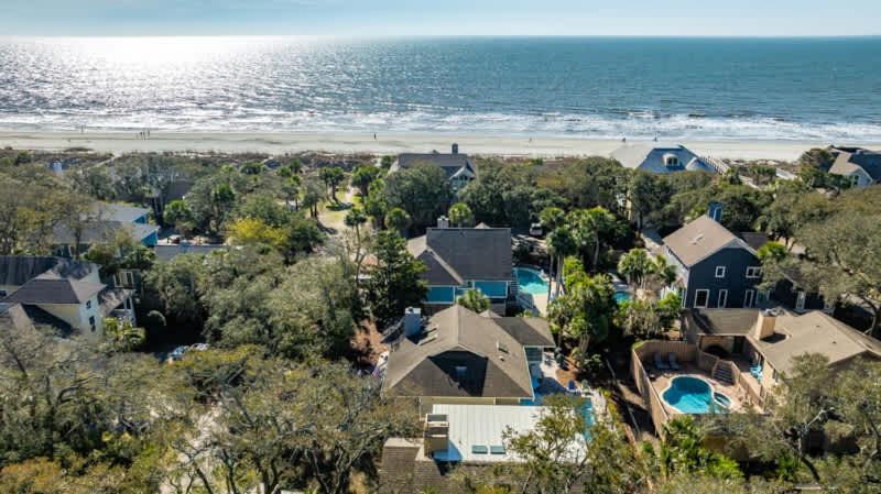 Steps To 3 Bed 2 Bath With Private Pool * Hilton Head Island