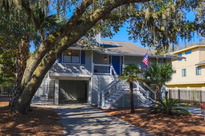 Steps To 3 Bed 2 Bath With Private Pool Holiday home Hilton Head Island