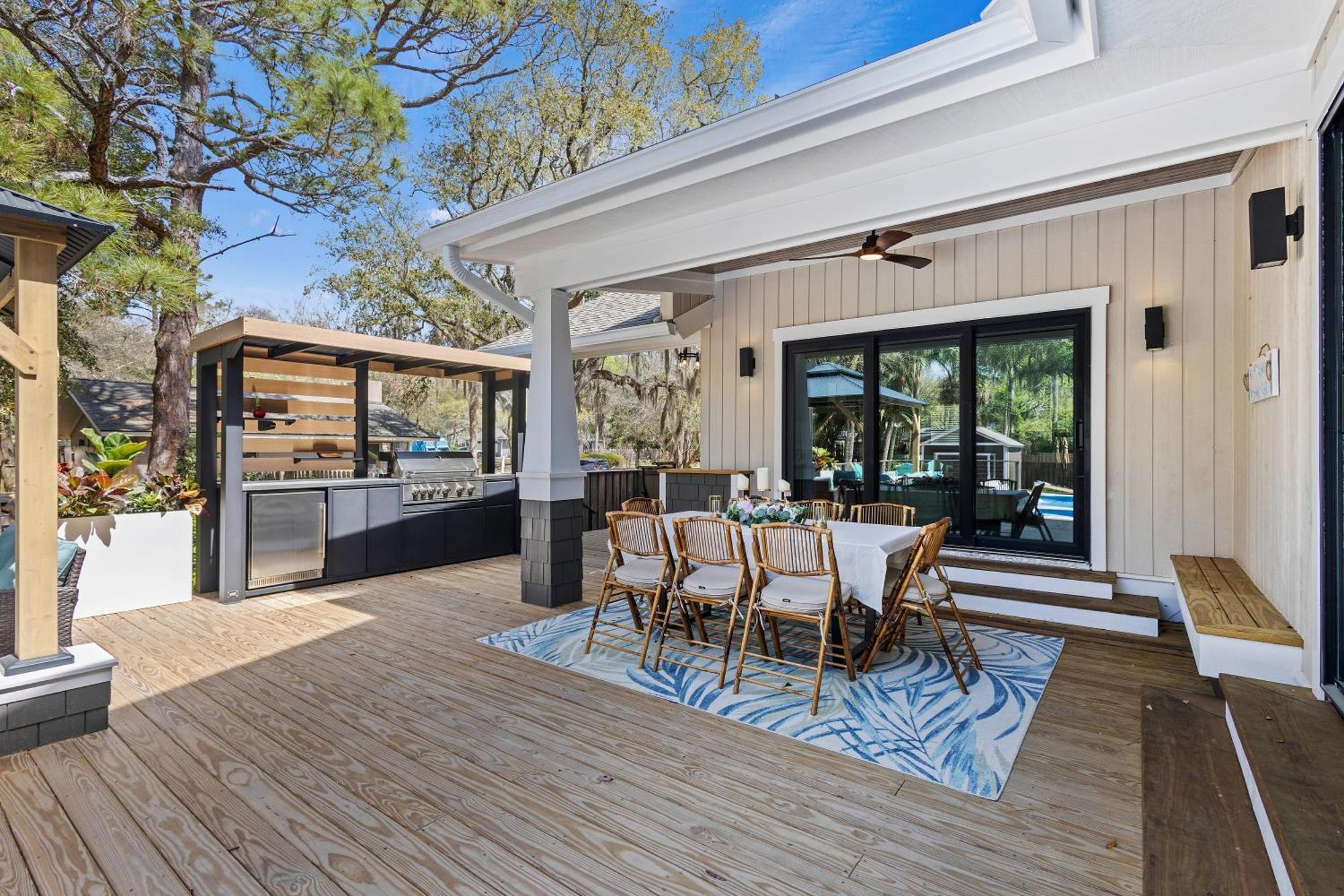 1 Firethorn Lane Holiday home