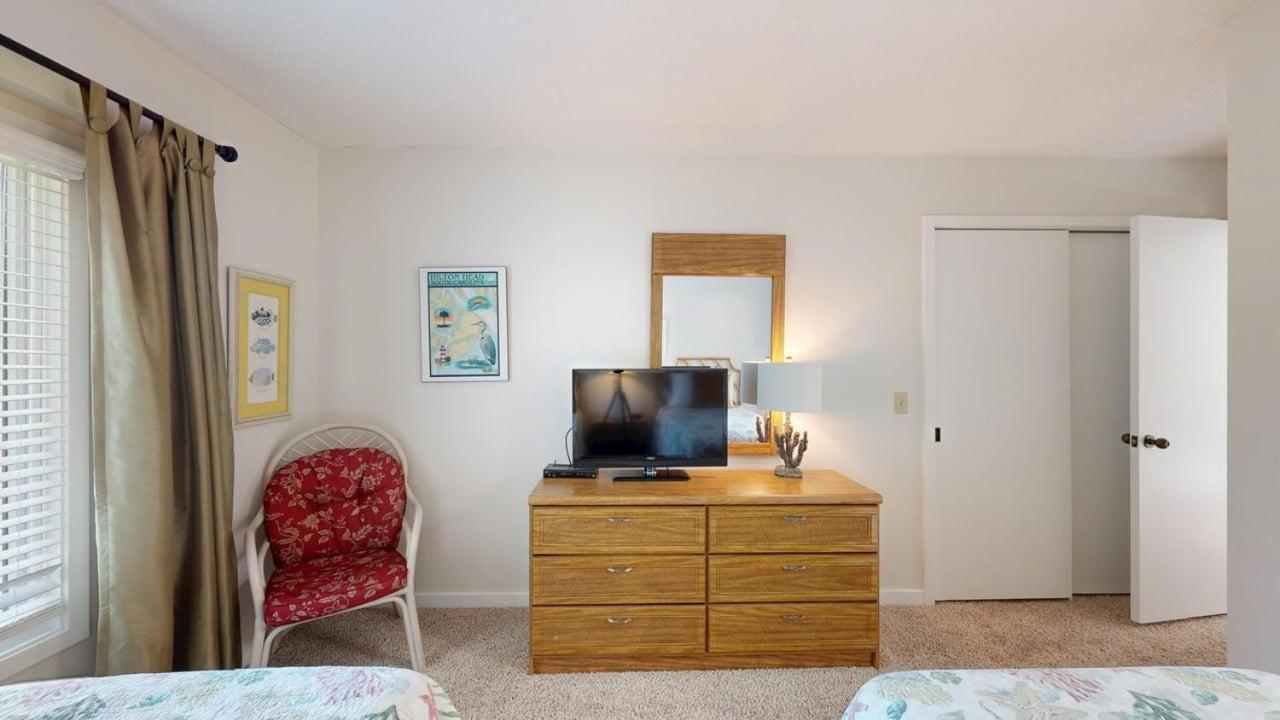 7609 Huntington *