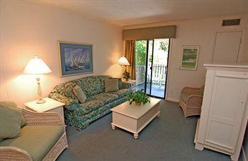 Hotel Sands Village At Forest By Hilton Head Hilton Head Island