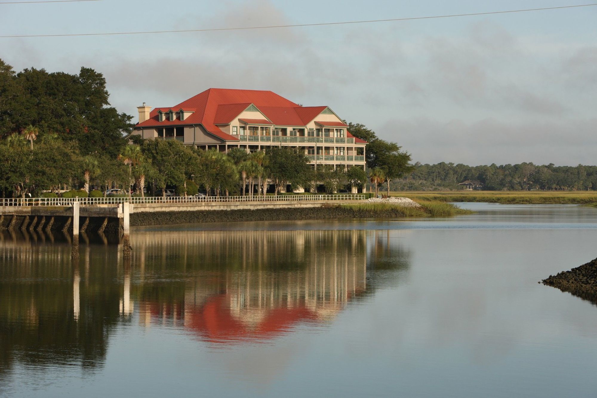 Hotel Disney's 3*