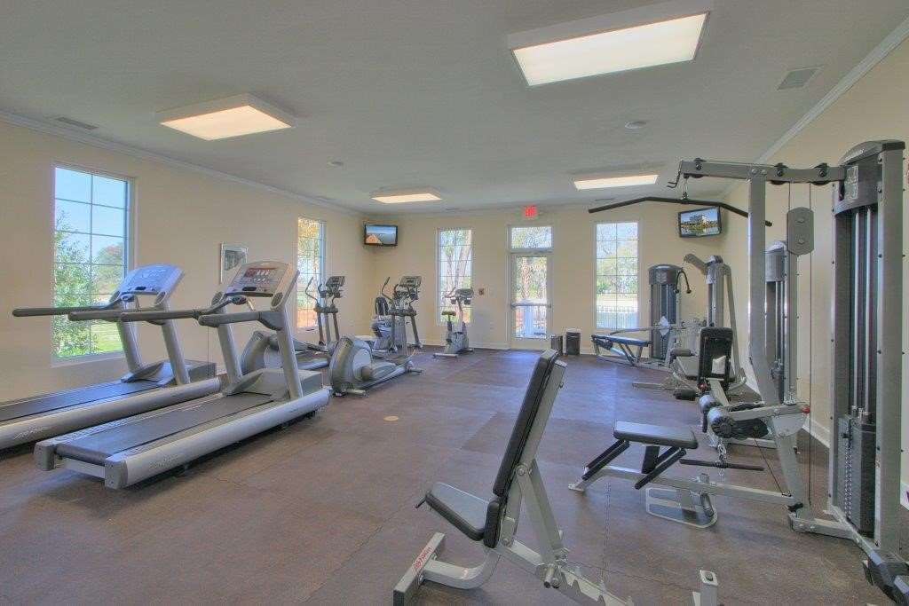 Spinnaker Hotel 4*