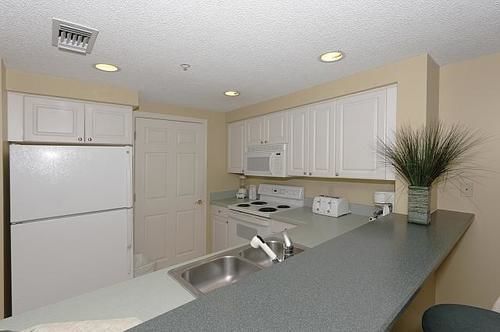 Waterside By Spinnaker Resort 3*