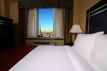 Spark By Hilton 3*