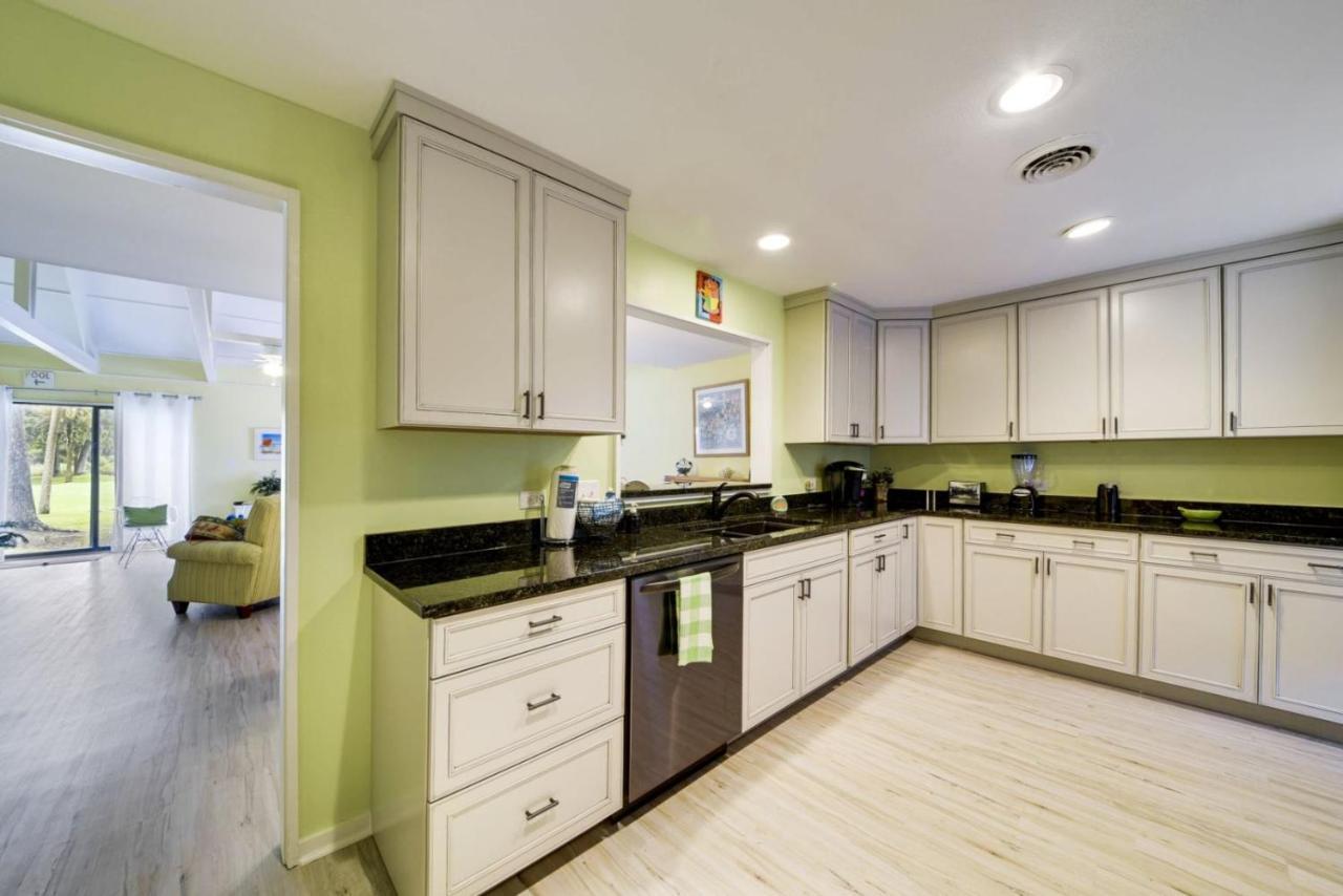 Queens Grant 733 Holiday home