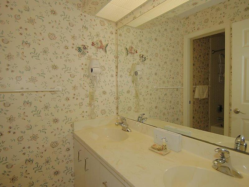 Colonnade Club 206 Holiday home *