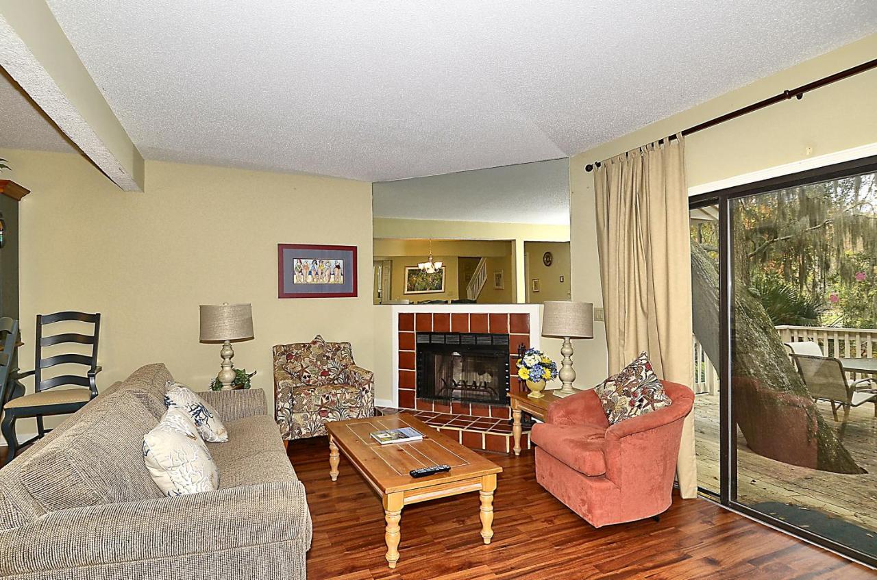 Holiday home Beachwalk 203