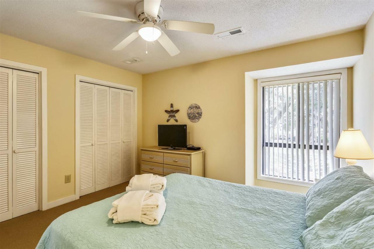 Holiday home Greens 190