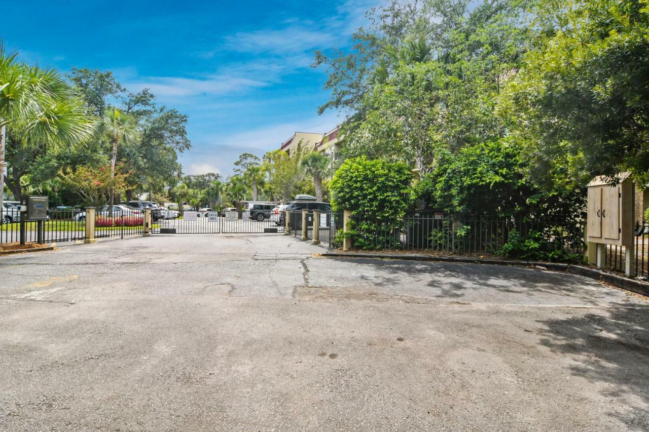 34 South Forest Beach Drive