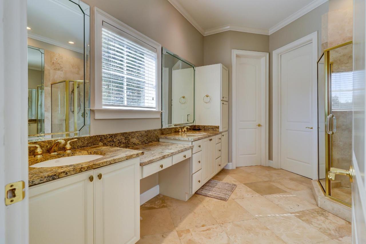 Holiday home 2nd Row Luxury At 30 Knotts Way