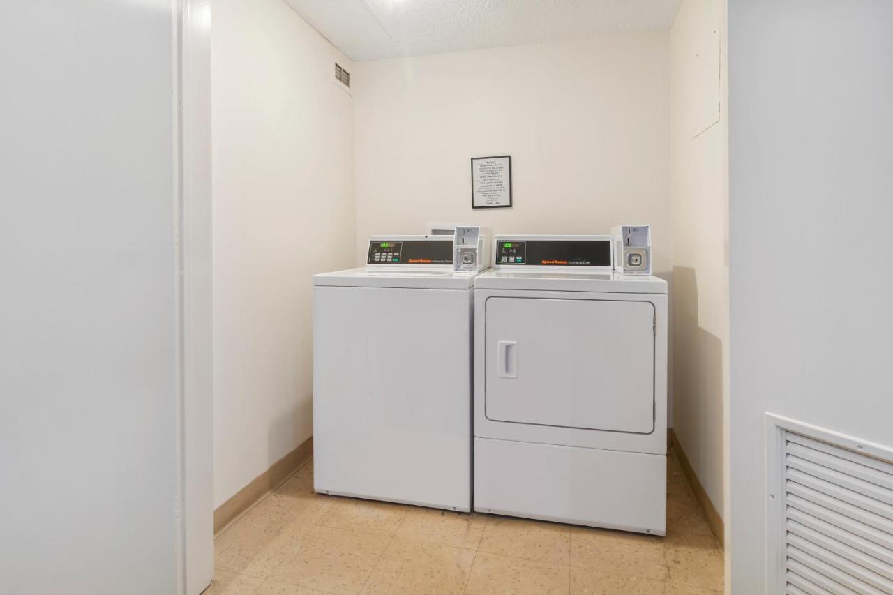 34 South Forest Beach Drive Apartment *