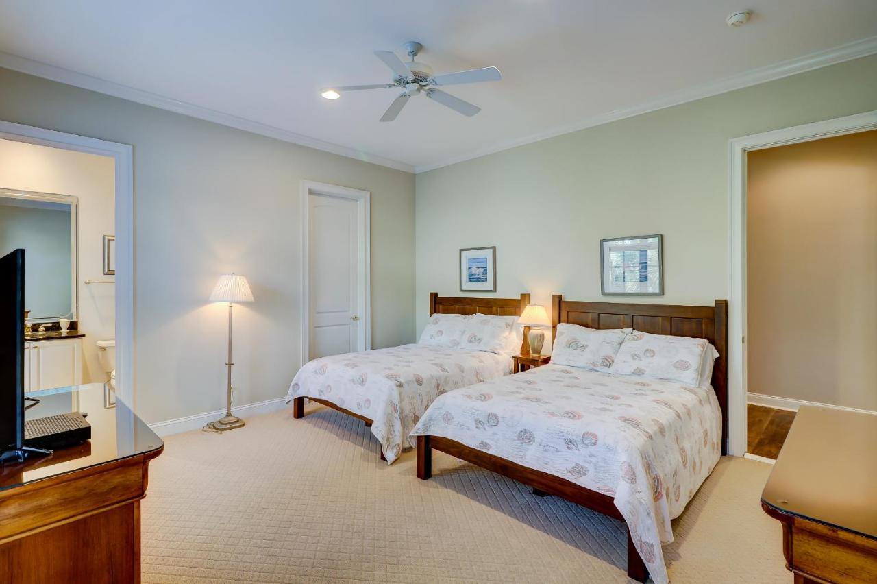 Holiday home 2nd Row Luxury At 30 Knotts Way