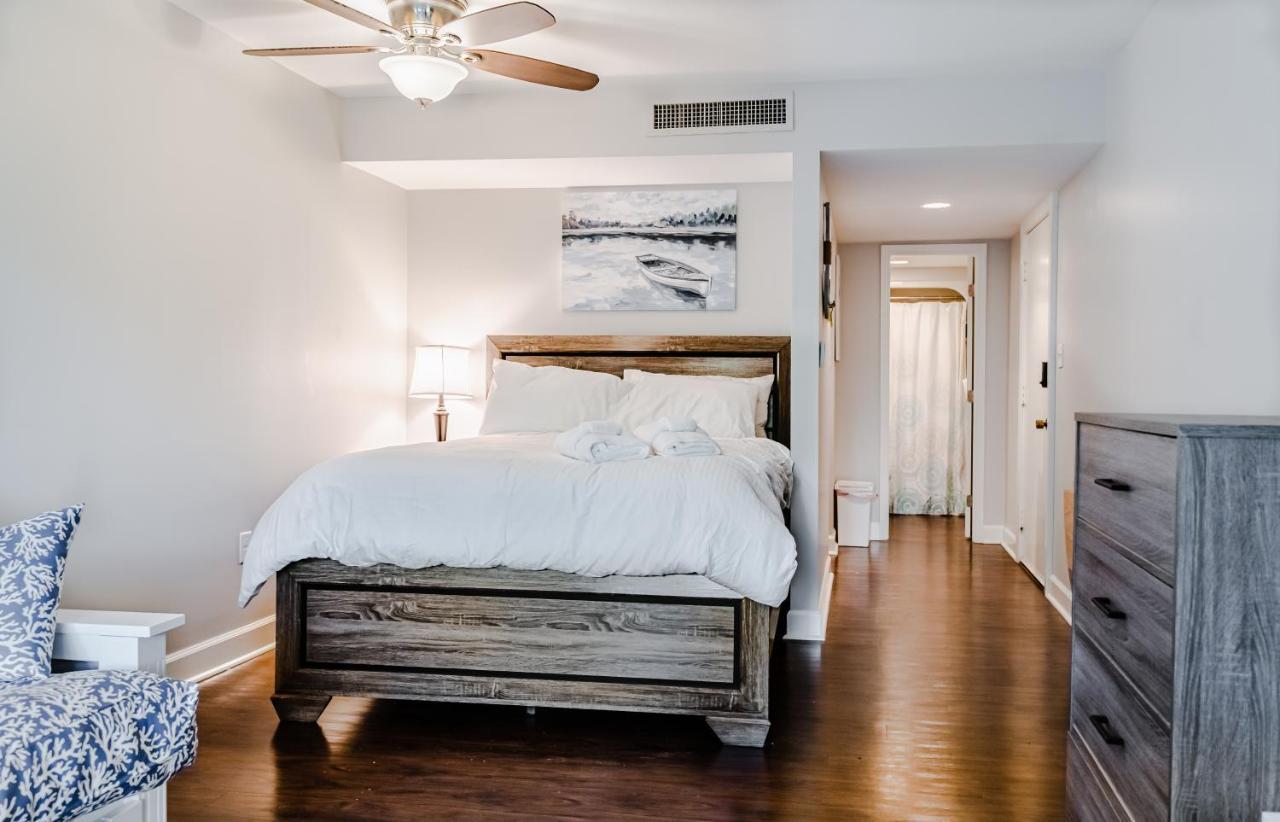 Apartment 34 South Forest Beach Drive *