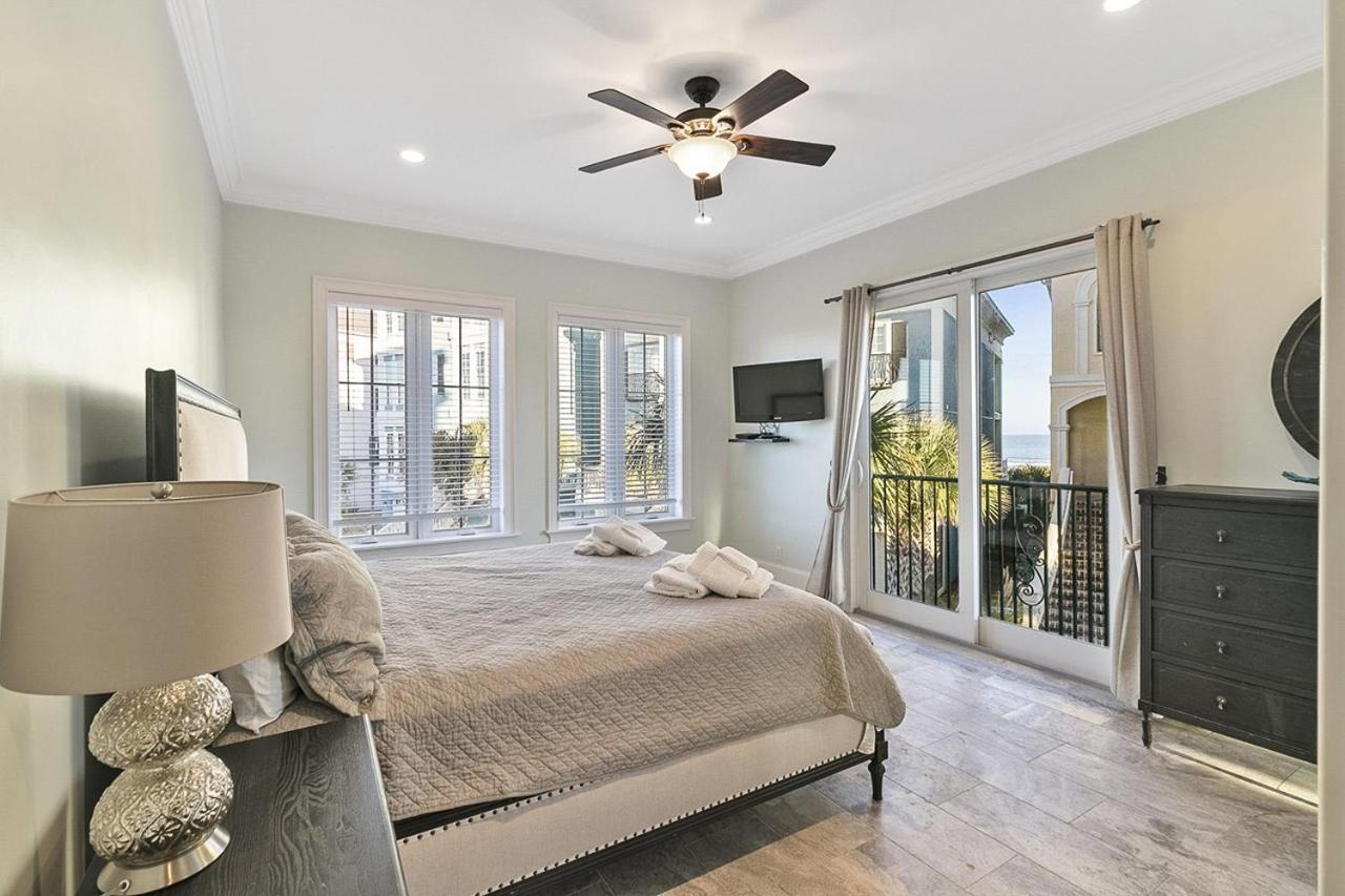 32 Singleton Beach *
