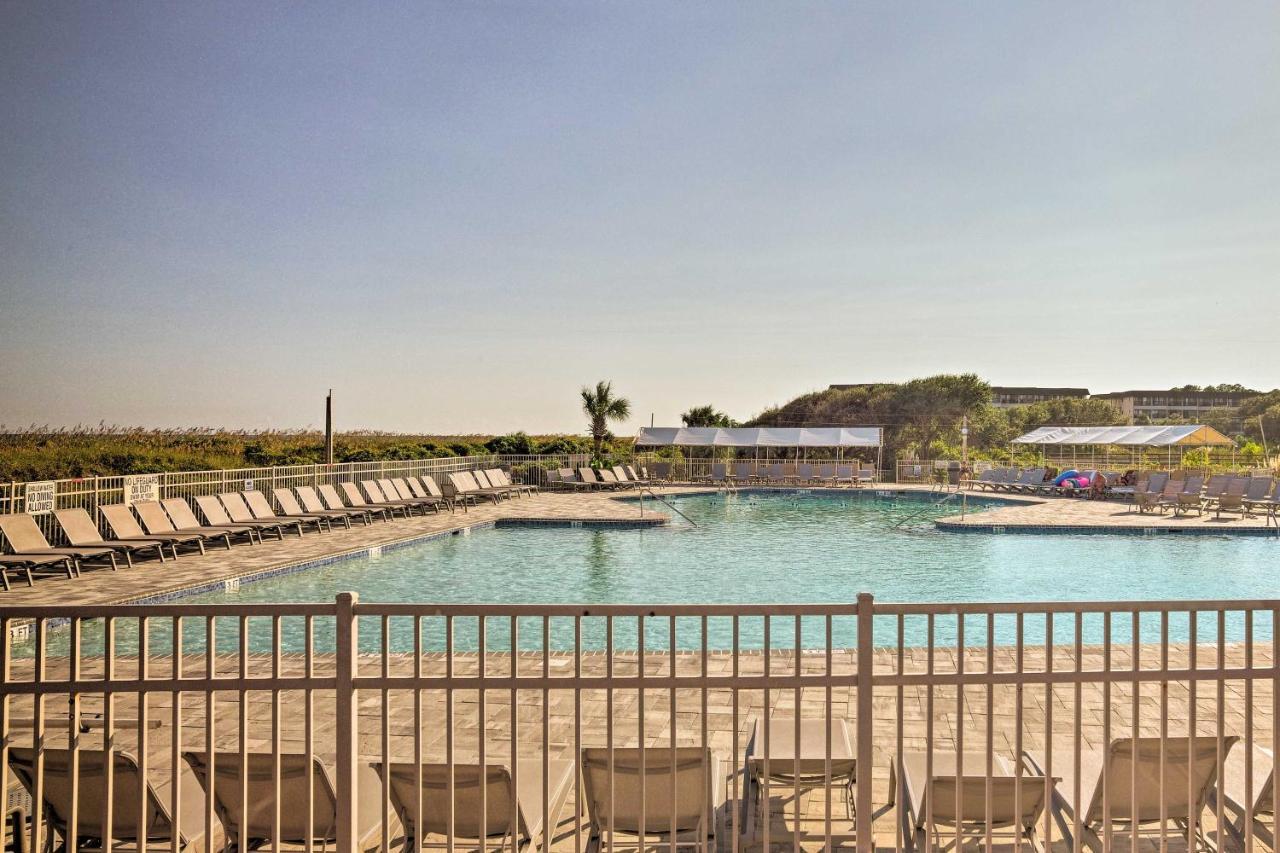 Coastal With Amenities - Steps To Beach! Hilton Head Island