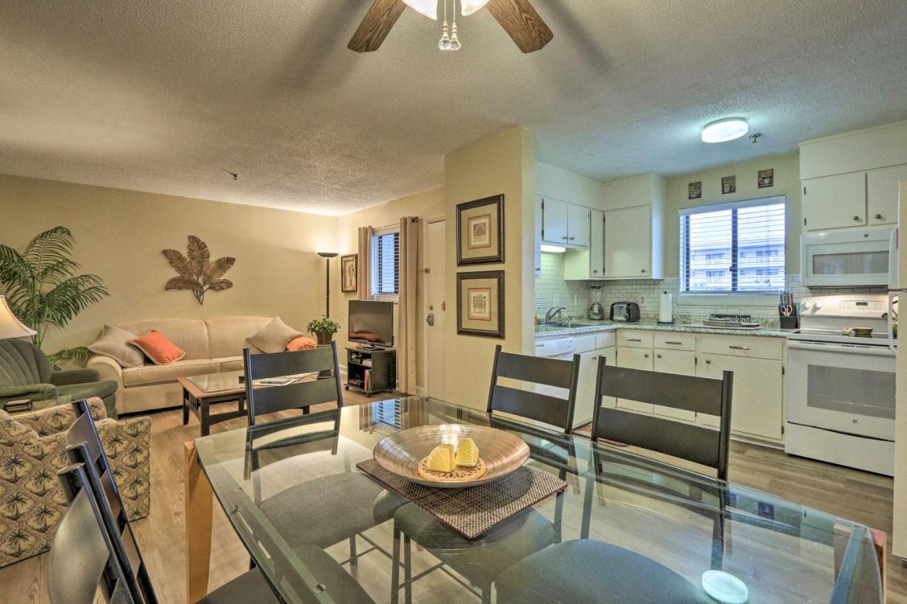 Hilton Head With Amenities Walk To Beach! Apartment