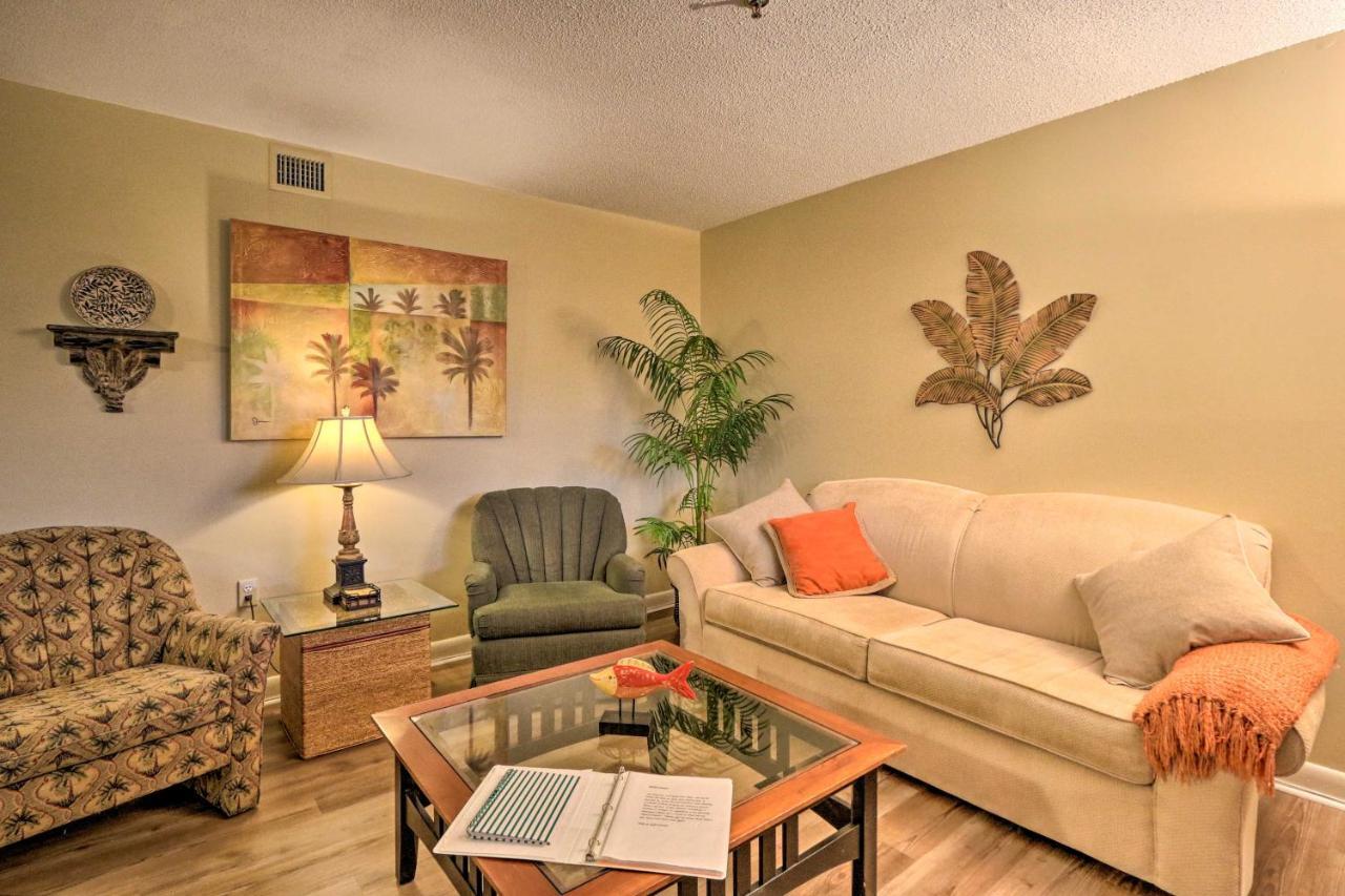 Hilton Head With Amenities Walk To Beach! Apartment