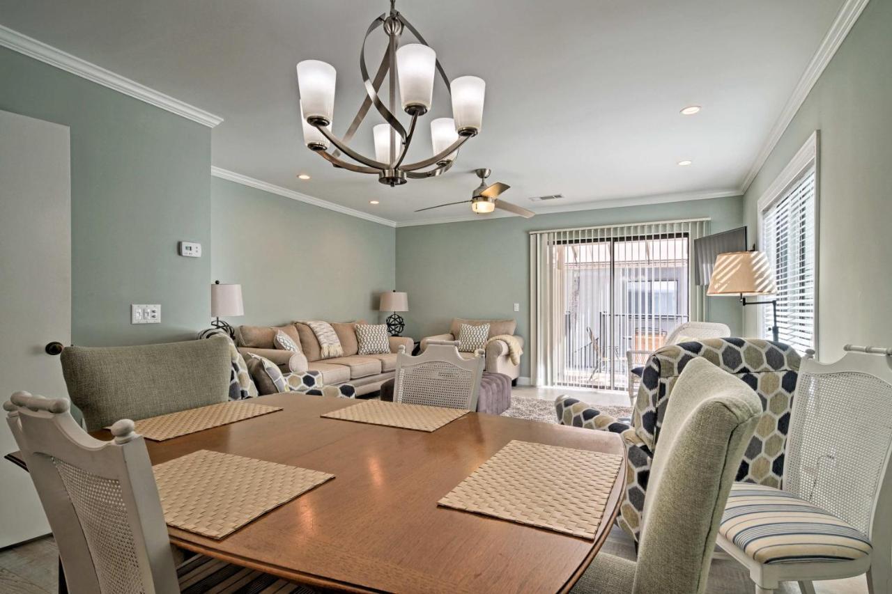 Updated Hilton Head Balcony, Walk To