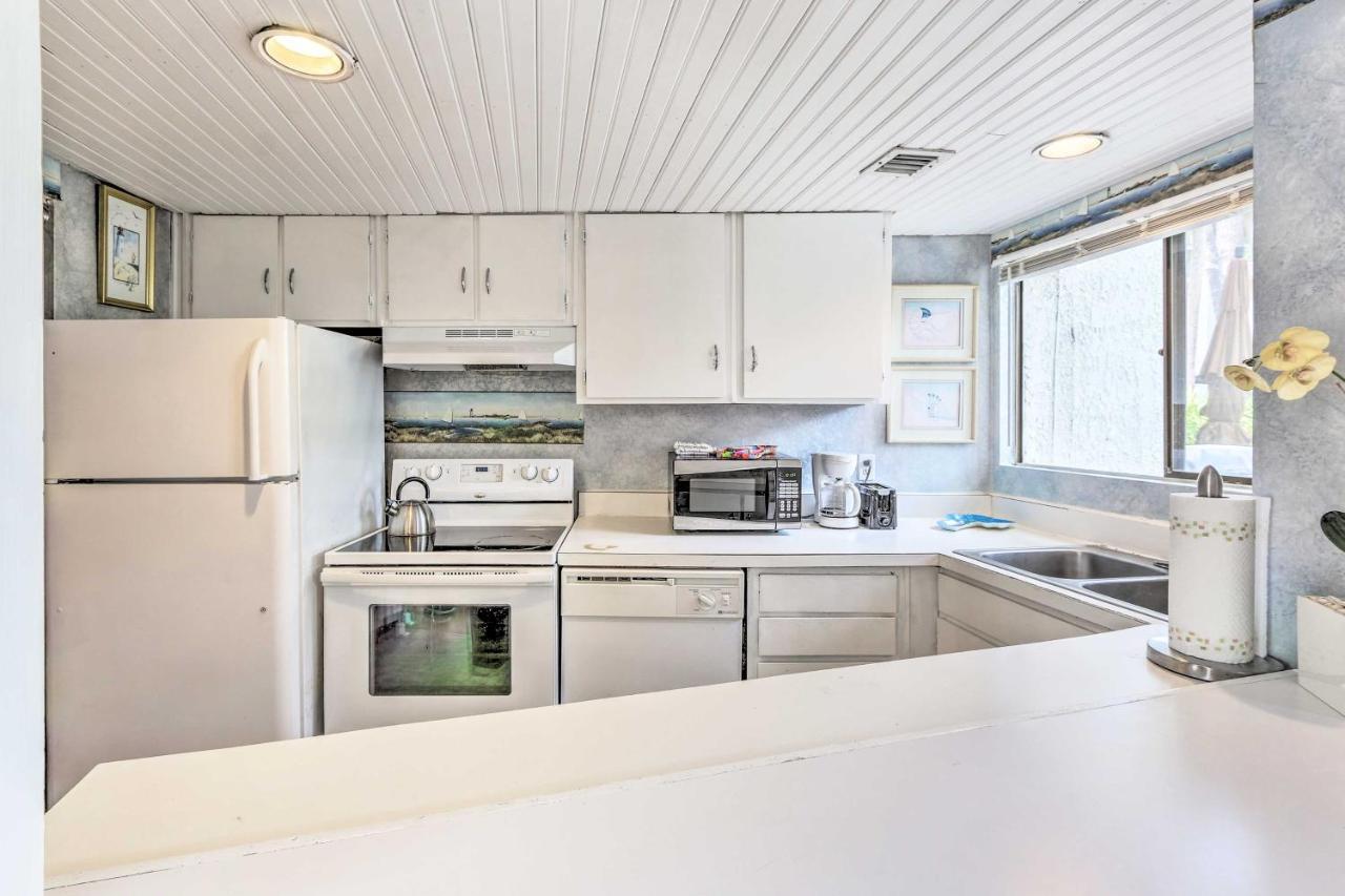 Townhome Patio, Walk To Hilton Head Island