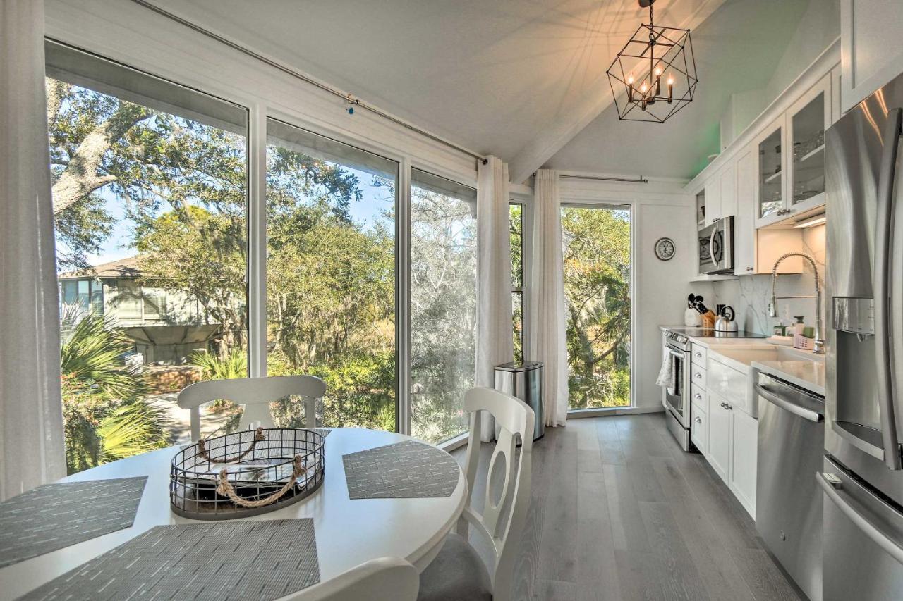 Holiday home Airy Treehouse With Bikes Walk To Harbour Town! Hilton Head Island