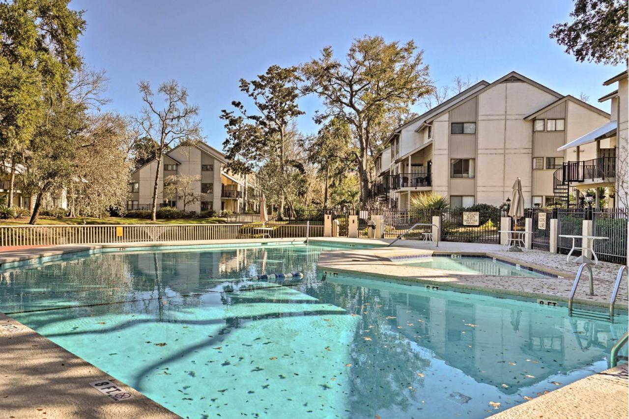 Apartment Updated Hilton Head Balcony, Walk To