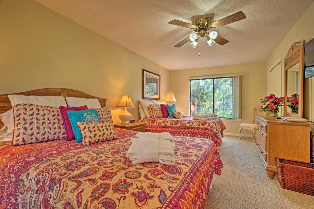 Hilton Head With Pool Access - 1 Mi To Beach! Holiday home *
