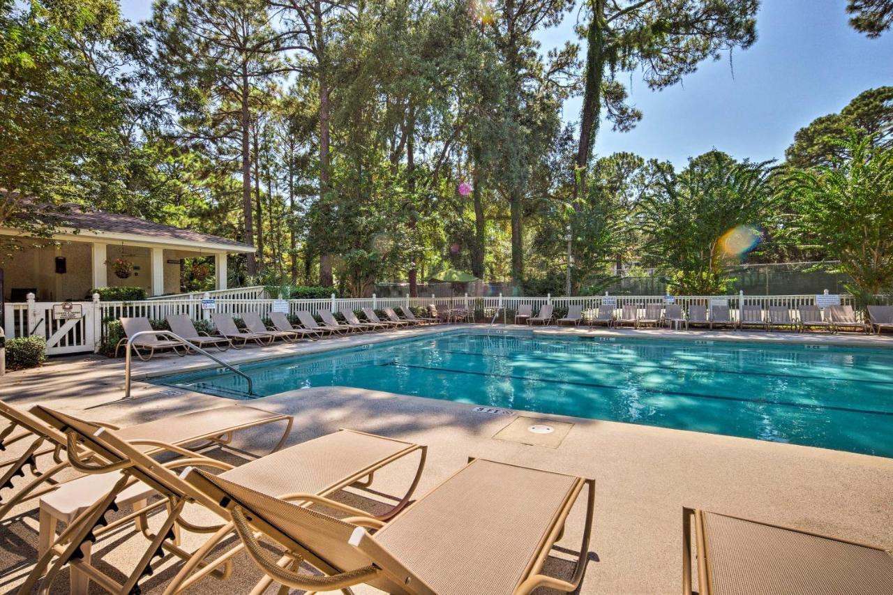 Apartment Hilton Head Pool Deck Access, Walk To *