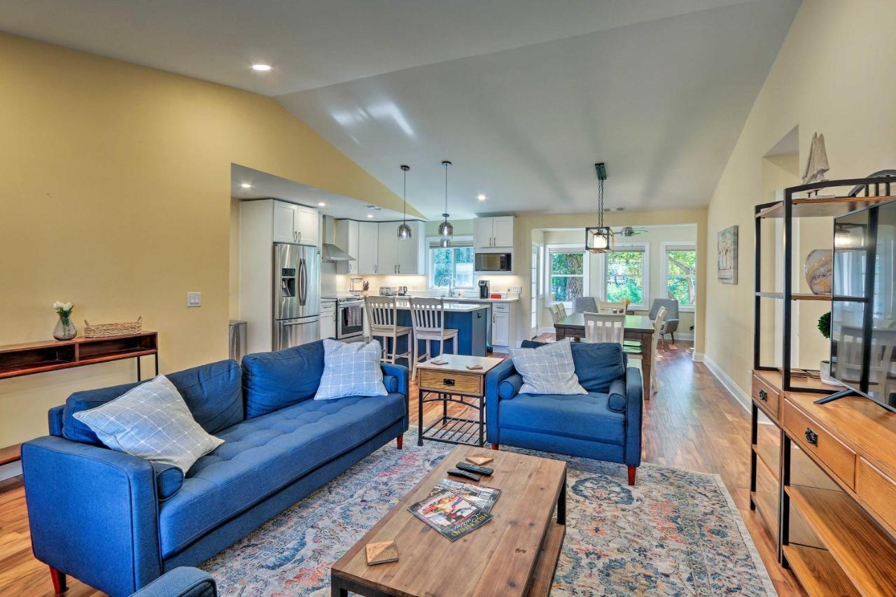 Sea Pines Escape With Deck About 2 Mi To Beach! Holiday home Hilton Head Island