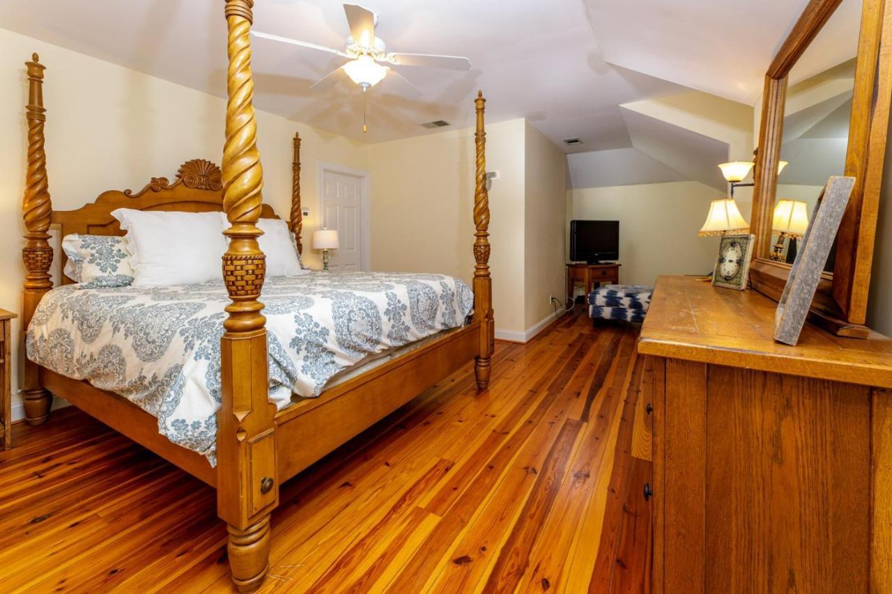 19 Egret Street *