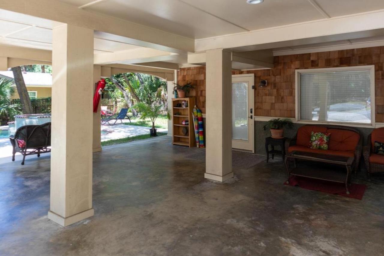 3 Elderberry Lane *