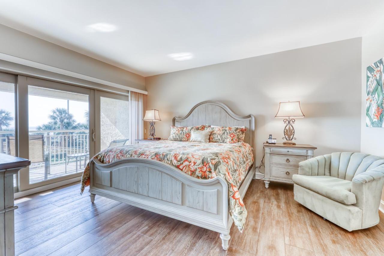 Captains Walk Apartment