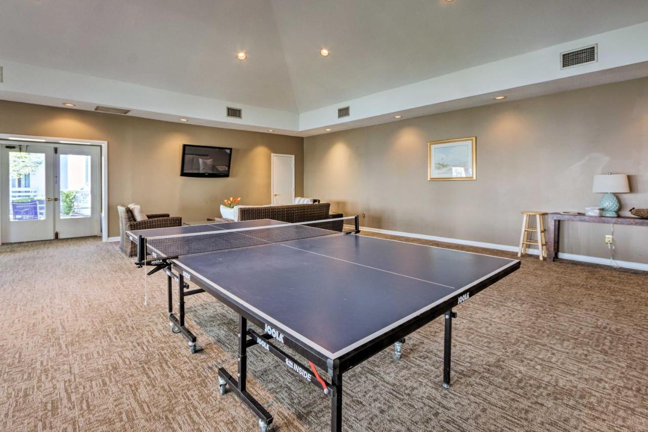 Apartment With Pool Walk To Beach! Hilton Head Island