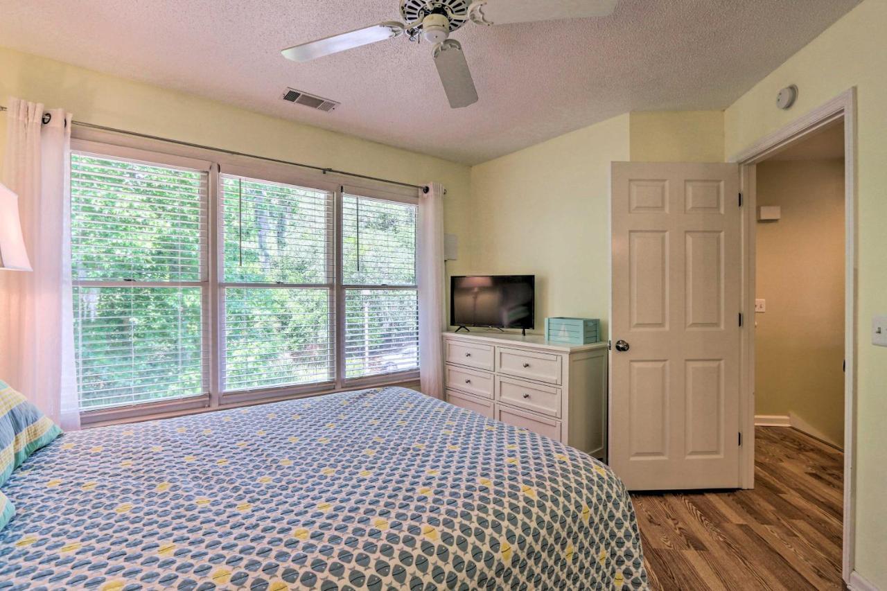 Holiday home Hilton Head Getaway, Walk To Forest Beach! Hilton Head Island