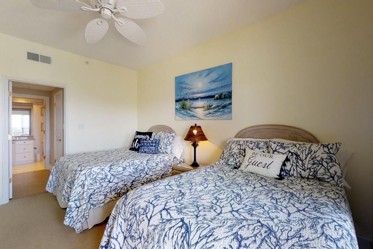 Hampton Place 6506 Apartment