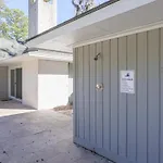 2 Heritage Road