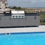 7 Singleton Beach Place- Oceanfront, Private Pool, Renovated, Free Activities Included