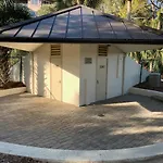 Beautiful Seascape Beach Villa -Upgraded 2 Bd 2 Ba