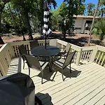 Beautiful Seascape Beach Villa -Upgraded 2 Bd 2 Ba