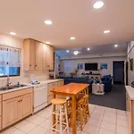 1 Cassina Lane