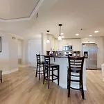 Hampton Place 6407