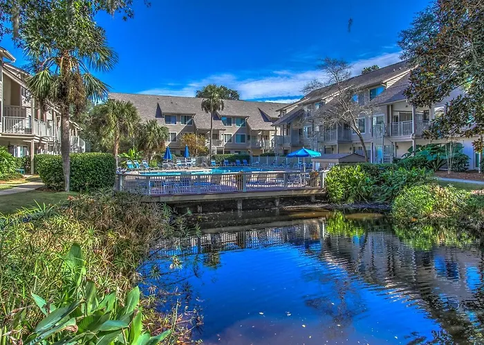 82 Courtside 2 Bedroom Forest Beach Condo